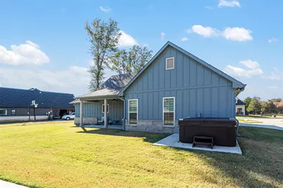 721 Clubview Drive, Mabank, TX 75143 - Photo 33