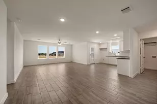 1016 Gatlin Cir, Springtown, TX 76082 - Photo 7