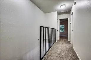 35 Abbey Rd, Euless, TX 76039 - Photo 9