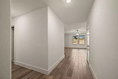 1021 Gatlin Circle, Springtown, TX 76082 - Photo 5