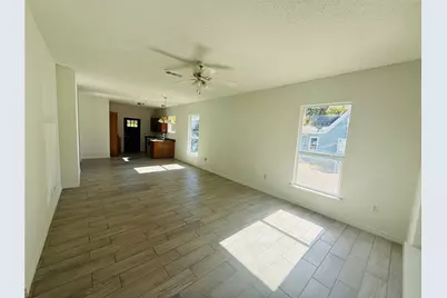 255 SW 7th Street, Paris, TX 75460 - Photo 9