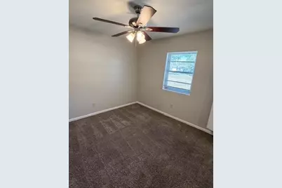 414 E Tucker Boulevard, Arlington, TX 76010 - Photo 15