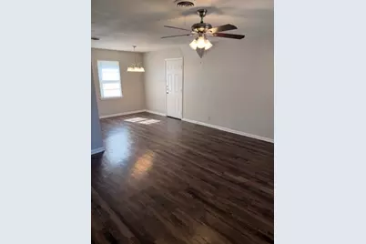 414 E Tucker Boulevard, Arlington, TX 76010 - Photo 5