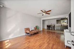 1437 Roma Ln, Fort Worth, TX 76134 - Photo 5