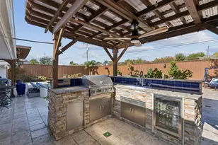 7537 Royal Pl, Dallas, TX 75230 - Photo 31