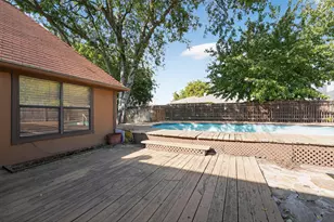 8401 Liberty Ln, Rowlett, TX 75089 - Photo 25