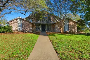 313 Santa Fe Trail, Waxahachie, TX 75165 - Photo 1