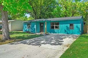 902 Skylark Dr, Arlington, TX 76010 - Photo 3