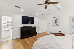 9616 Viewside Dr, Dallas, TX 75231 - Photo 19