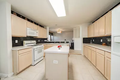 805 Elm Falls Place, Mesquite, TX 75181 - Photo 15