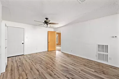 2609 Coggin Avenue, Brownwood, TX 76801 - Photo 9