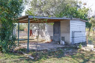 2609 Coggin Ave, Brownwood, TX 76801 - Photo 25