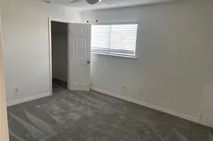 2422 W Northgate Dr, Irving, TX 75062 - Photo 9