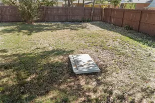 2221 N Alexander St, Sherman, TX 75092 - Photo 25