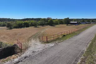 14923 Mitchell Bend Ct, Granbury, TX 76048 - Photo 5