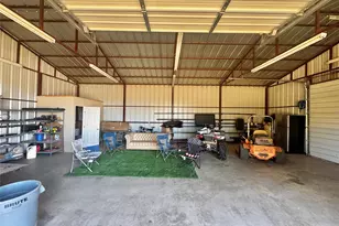 14923 Mitchell Bend Ct, Granbury, TX 76048 - Photo 13