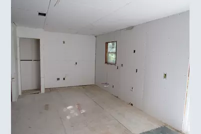 1124 Clifton Street, Waco, TX 76704 - Photo 5