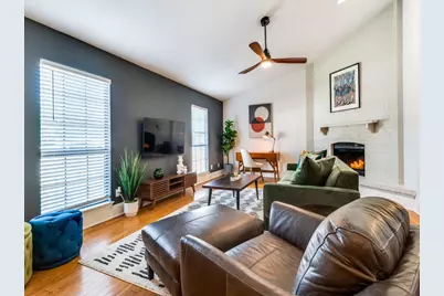 305 Westover Drive, Euless, TX 76039 - Photo 3