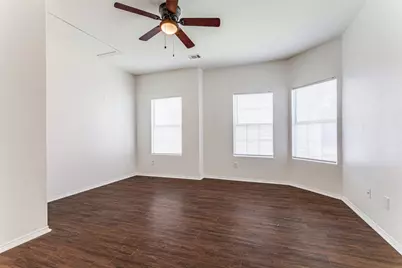 7544 Lazy Spur Boulevard, Fort Worth, TX 76131 - Photo 5