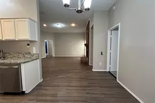 2816 Beaty Ct, Fort Worth, TX 76112 - Photo 7