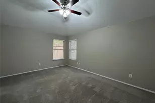 2816 Beaty Ct, Fort Worth, TX 76112 - Photo 11