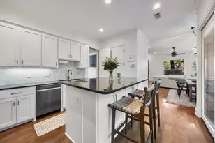 2623 N Garrett Ave, Dallas, TX 75206 - Photo 7