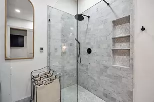 2623 N Garrett Ave, Dallas, TX 75206 - Photo 25