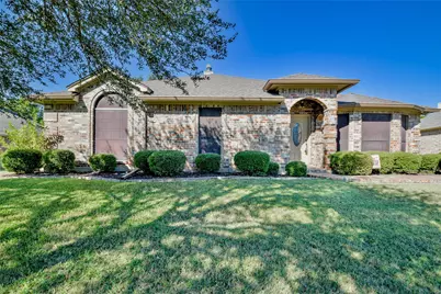 9100 Bellechase, Granbury, TX 76049 - Photo 3