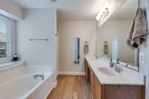 1010 Diane St, Aubrey, TX 76227 - Photo 21