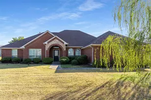 2605 Pin Oak Ln, Saint Paul, TX 75098 - Photo 1