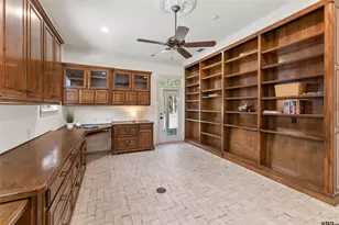 12670 County Rd 168, Flint, TX 75762 - Photo 17