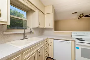 2720 Cedar Park Blvd, Richland Hills, TX 76118 - Photo 19