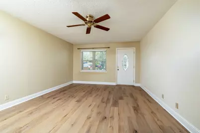 2720 Cedar Park Boulevard, Richland Hills, TX 76118 - Photo 7