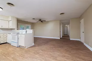 2720 Cedar Park Blvd, Richland Hills, TX 76118 - Photo 13