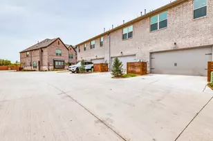 532 Ballustrade Dr, Irving, TX 75039 - Photo 25