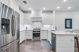 532 Ballustrade Dr, Irving, TX 75039 - Photo 11