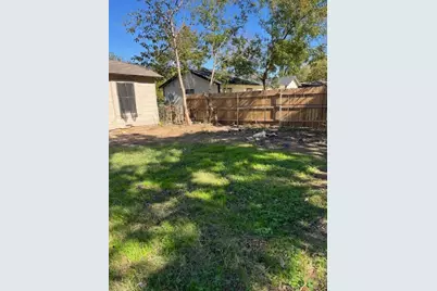 1301 Fannin Street, Denton, TX 76201 - Photo 13