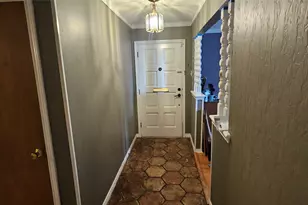2235 Babalos Ln, Dallas, TX 75228 - Photo 23