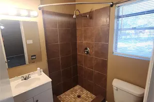 1175 Dublin Dr, Fort Worth, TX 76134 - Photo 21