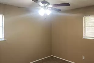 1175 Dublin Dr, Fort Worth, TX 76134 - Photo 17