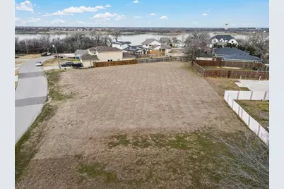 7612 W Shore Drive, The Colony, TX 75056 - Photo 15