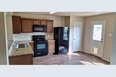 1809 Prairie View Drive, Princeton, TX 75407 - Photo 15