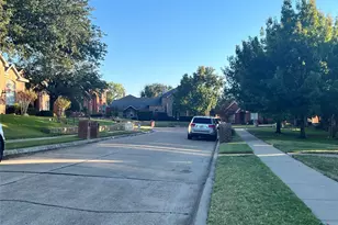 2309 York Ct, Carrollton, TX 75006 - Photo 31