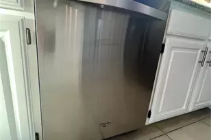 2309 York Ct, Carrollton, TX 75006 - Photo 11