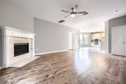 2309 York Court, Carrollton, TX 75006 - Photo 15