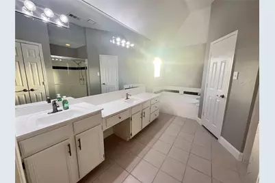 2309 York Court, Carrollton, TX 75006 - Photo 21