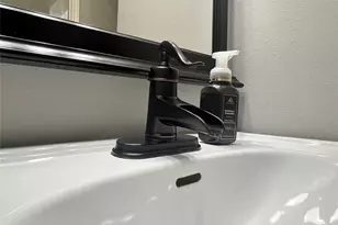 2309 York Ct, Carrollton, TX 75006 - Photo 15