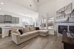 1353 Lake Grove Dr, Little Elm, TX 75068 - Photo 9