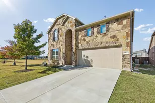 1353 Lake Grove Dr, Little Elm, TX 75068 - Photo 1