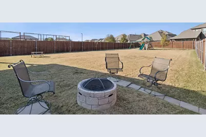 1353 Lake Grove Drive, Little Elm, TX 75068 - Photo 33